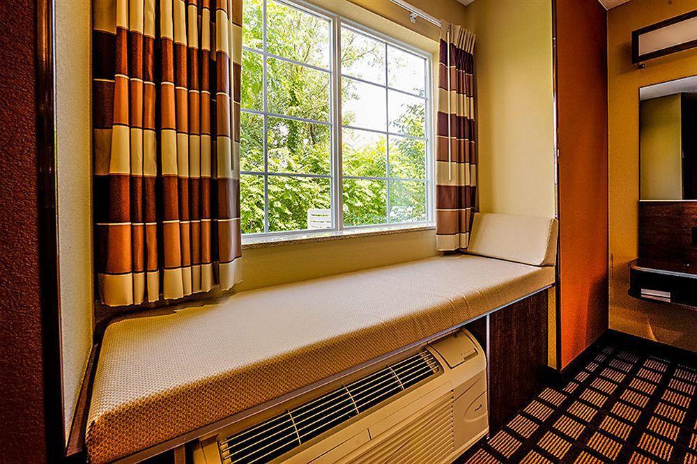 Microtel Inn&Suites North Canton Exterior foto